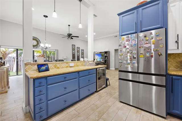 $648,800 | 2731 Parkview Drive South, Hallandale Beach, FL 33009