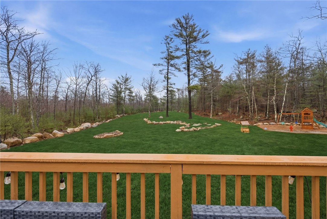 380 Ledge Road Coventry, RI 02816 - Photo 45 of 50