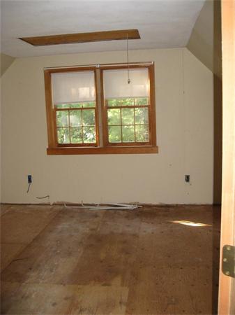 287 Main Street Mashpee, MA 02649 - Photo 9 of 12 Gallery Image 9