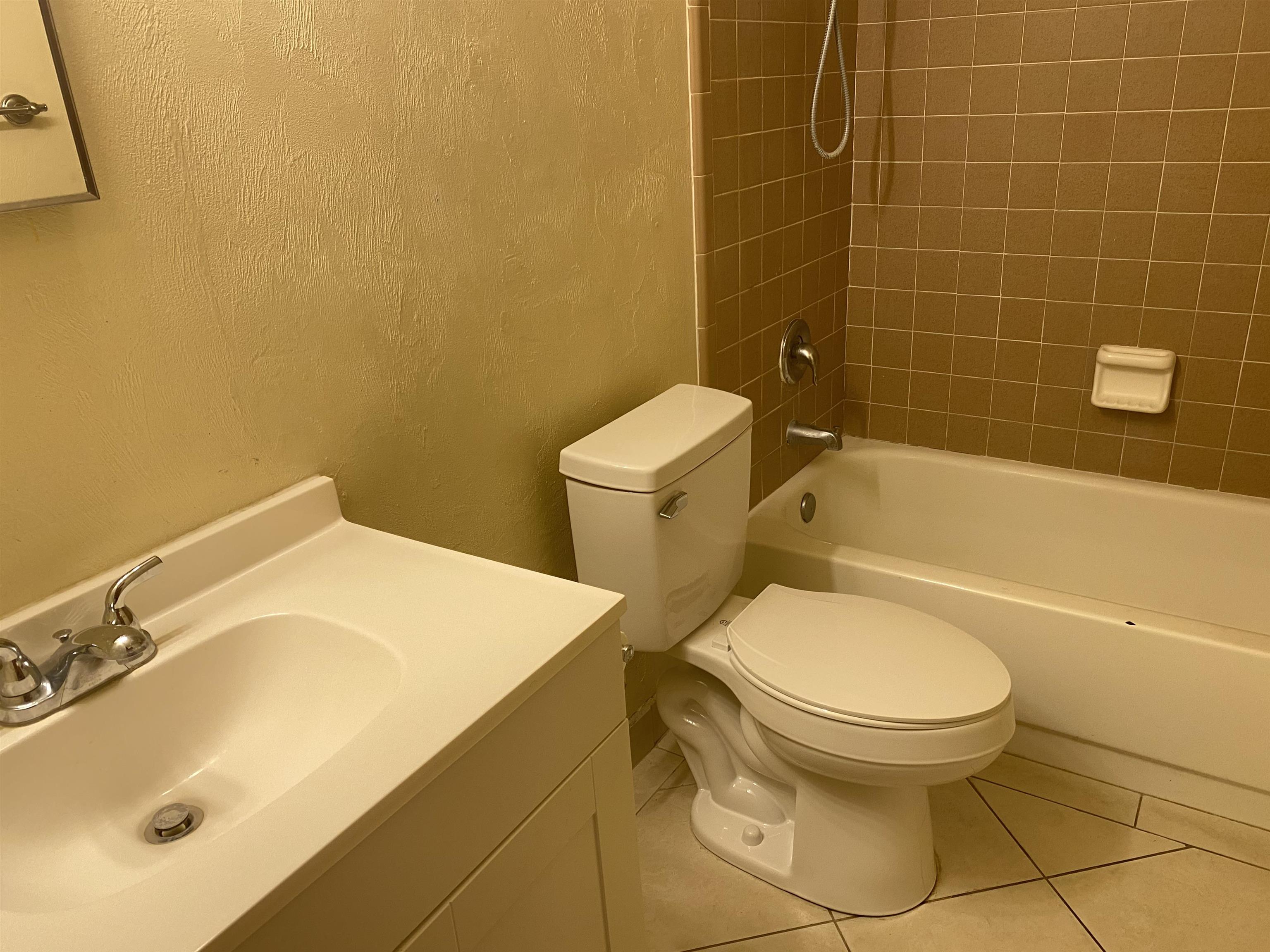 1163 Ocala Road Tallahassee, FL 32304 - Photo 5 of 8