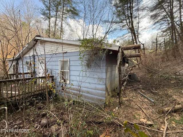 $28,500 | 2143 Carter Street, Big Stone Gap, VA 24219