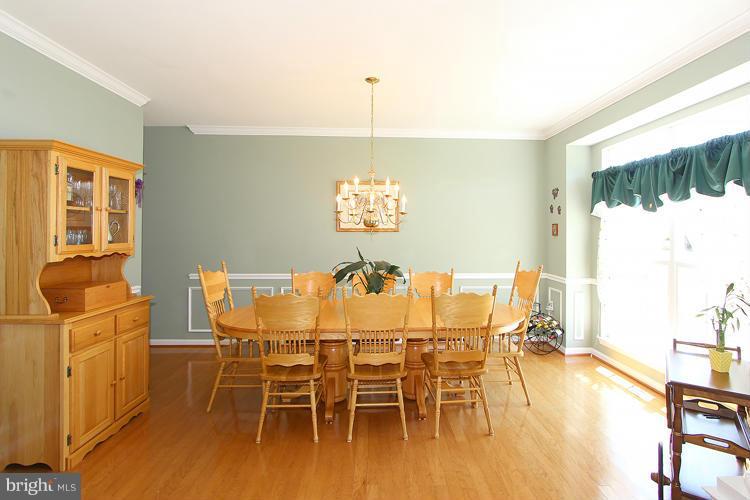 14207 Autumn Gold Road Boyds, MD 20841 - Photo 6 of 30 Dining Room