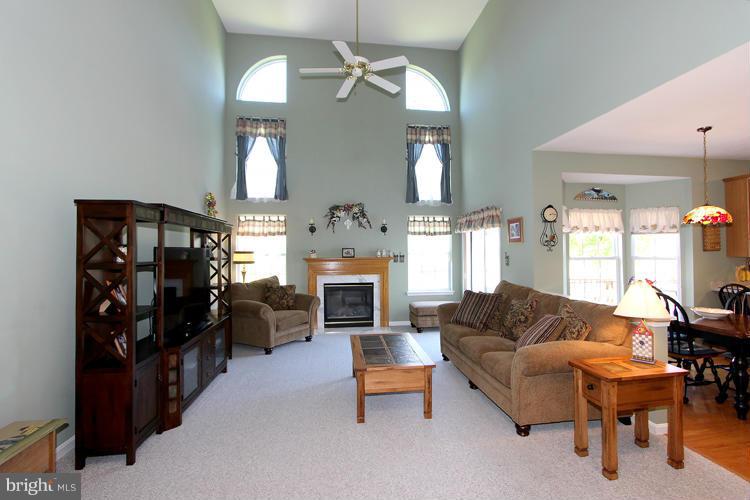 14207 Autumn Gold Road Boyds, MD 20841 - Photo 9 of 30 Family Room