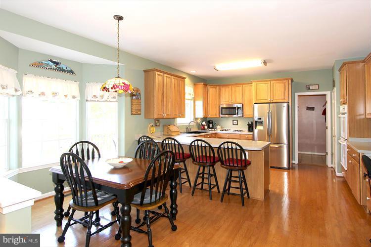 14207 Autumn Gold Road Boyds, MD 20841 - Photo 10 of 30 Kitchen