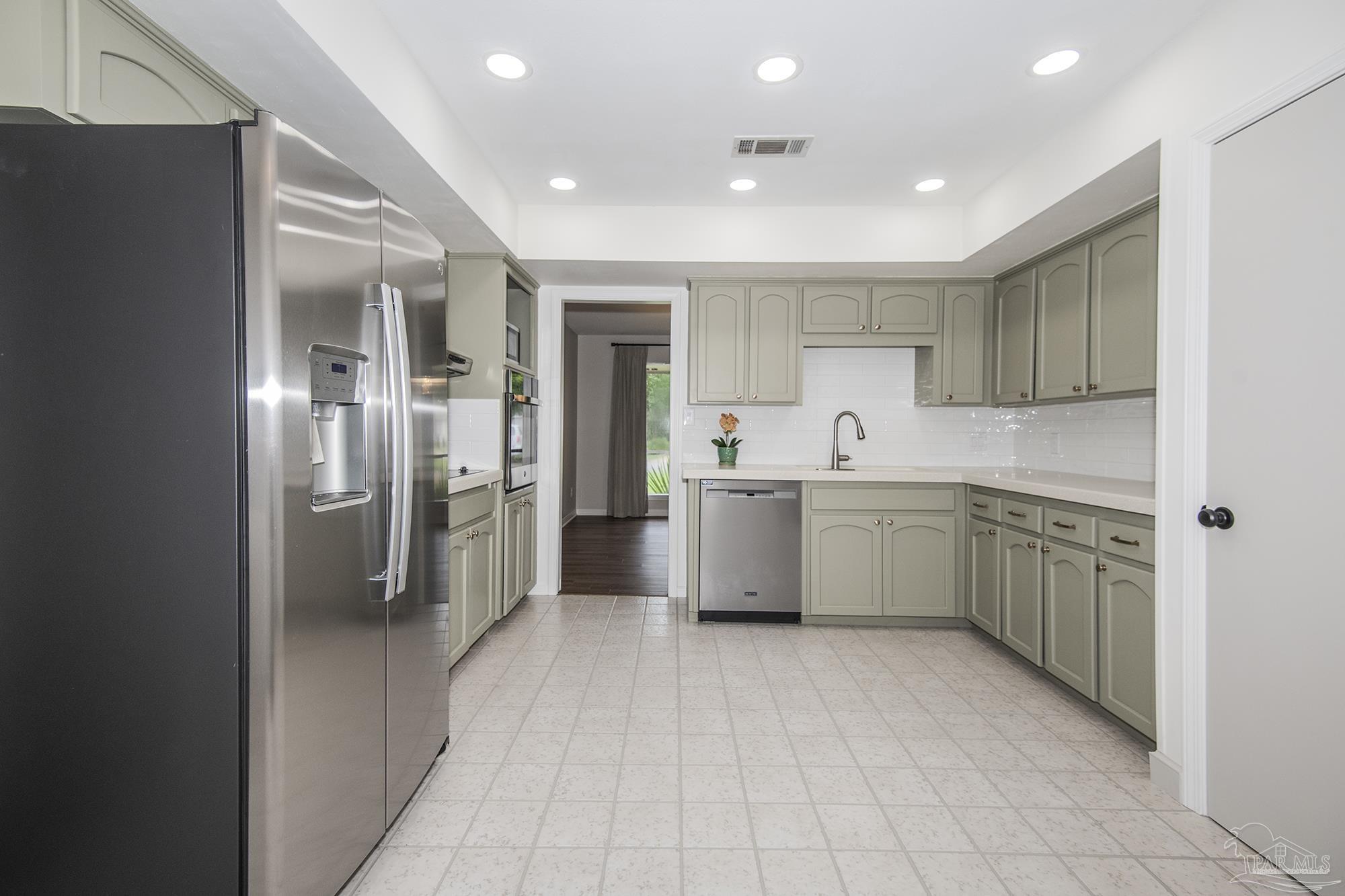 4310 Cheltenham Circle Pensacola, FL 32514 - Photo 19 of 62