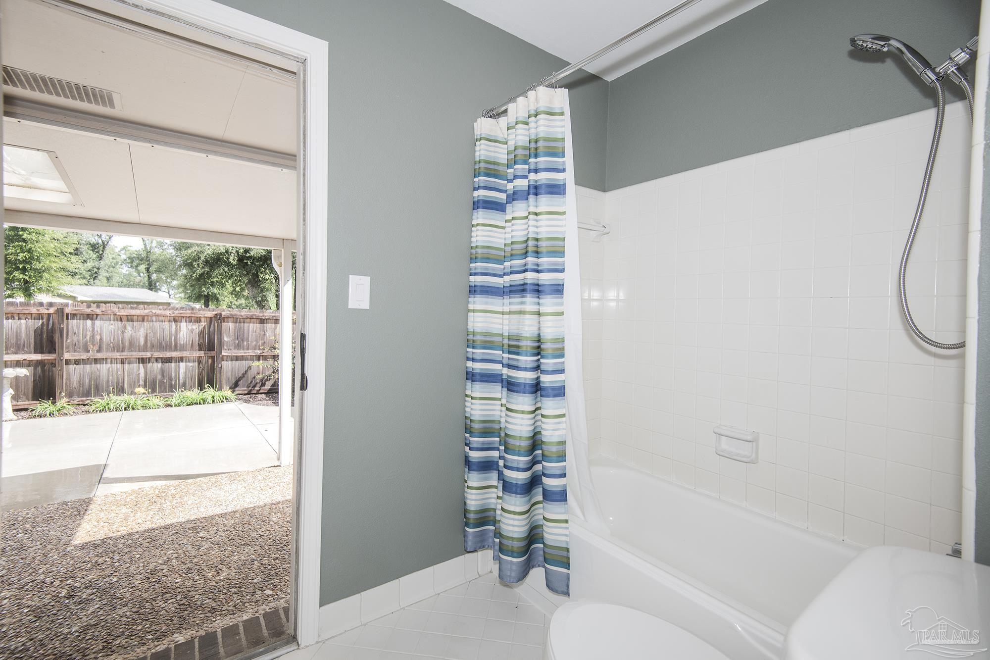 4310 Cheltenham Circle Pensacola, FL 32514 - Photo 36 of 62