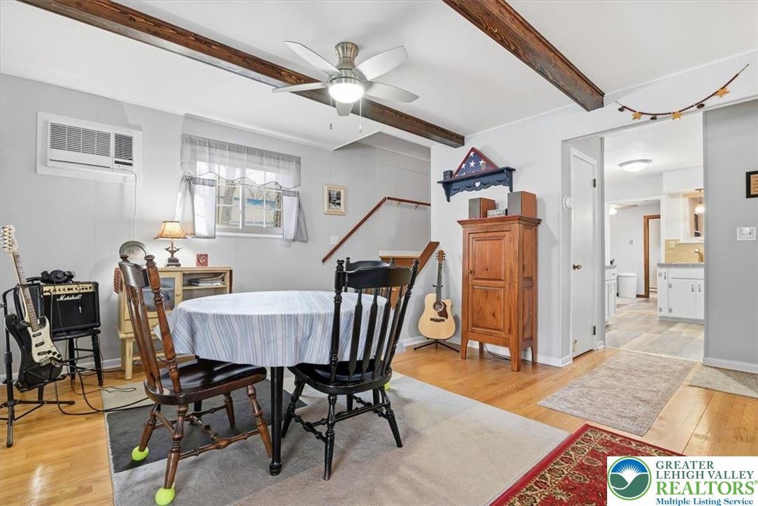 20 Pool Drive Jim Thorpe, PA 18229 - Photo 14 of 44 a view of a dining room with furniture