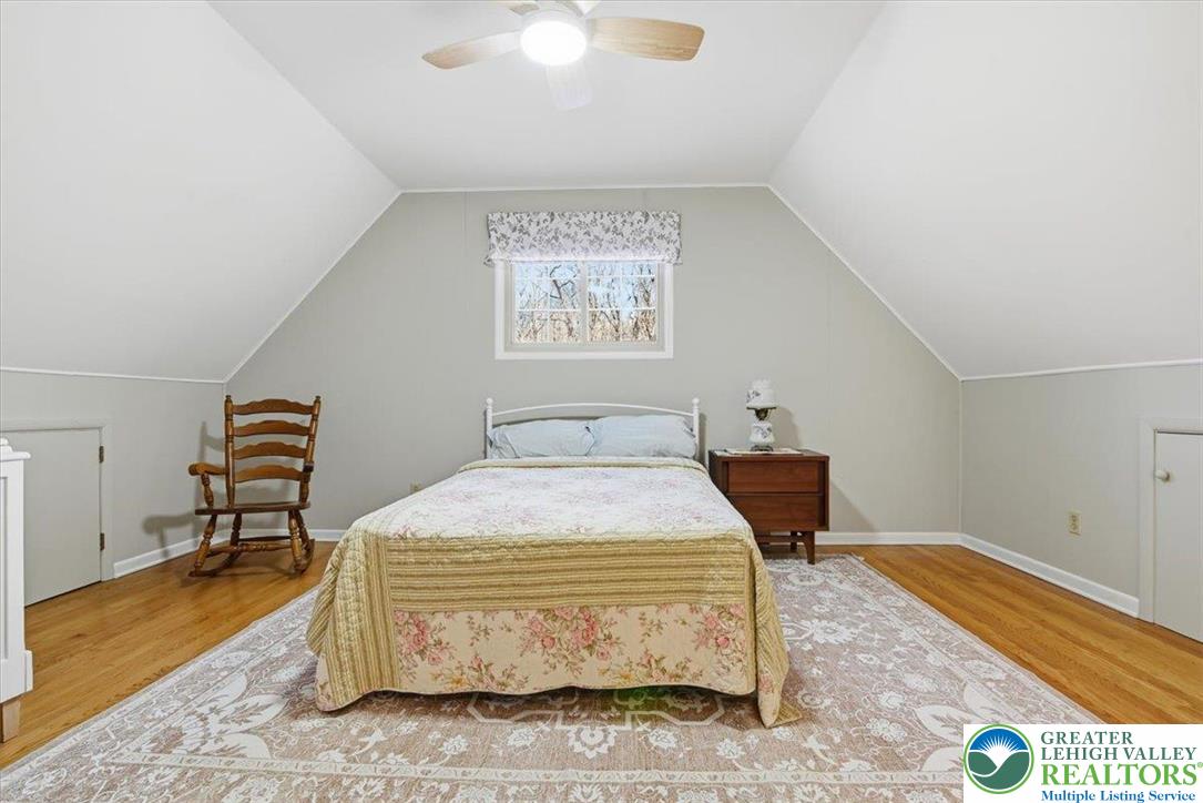 20 Pool Drive Jim Thorpe, PA 18229 - Photo 29 of 44 a bedroom with a bed and a dresser