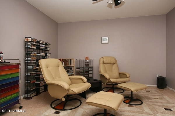 2730 East Cambridge Avenue Phoenix, AZ 85008 - Photo 10 of 22 Media Room 2