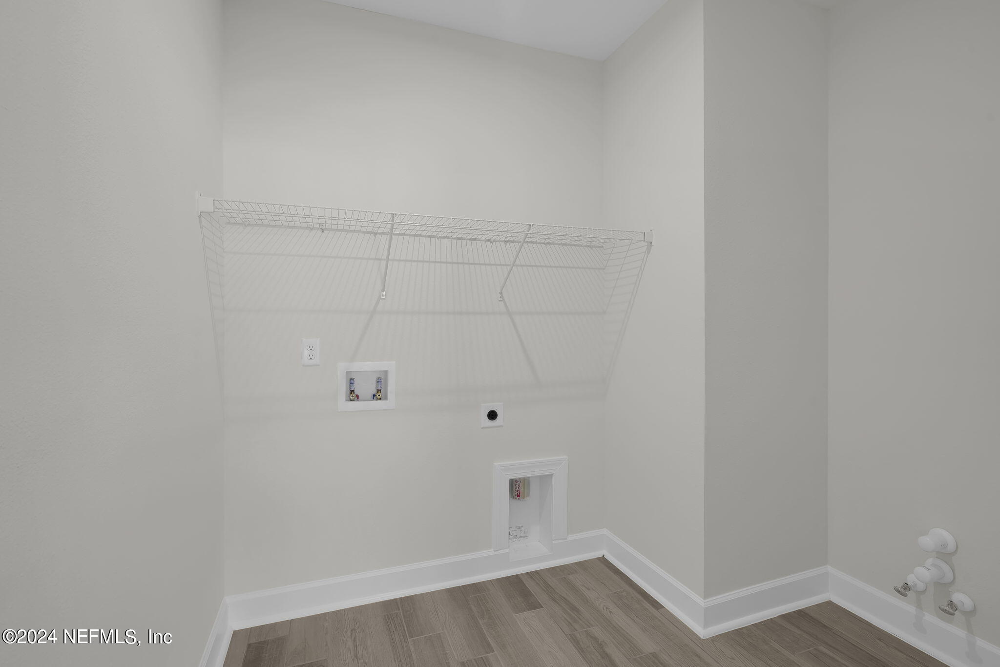 3782 Spring Garden Jacksonville, FL 32223 - Photo 40 of 51 laundry room