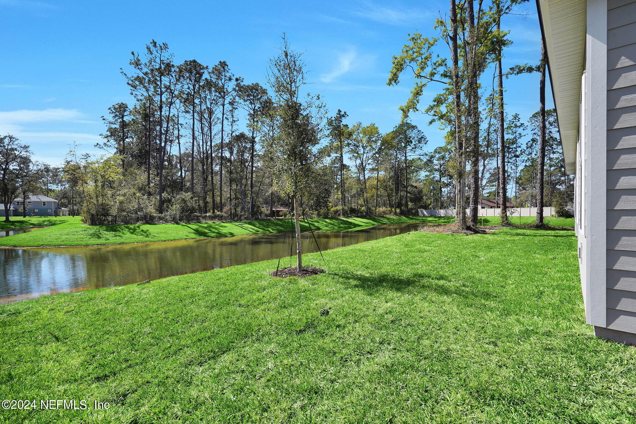 3782 Spring Garden Jacksonville, FL 32223 - Photo 7 of 51 view