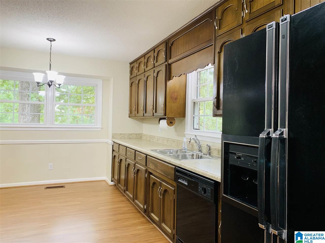2515 Ridgebrook Road Fultondale, AL 35068 - Photo 6 of 34