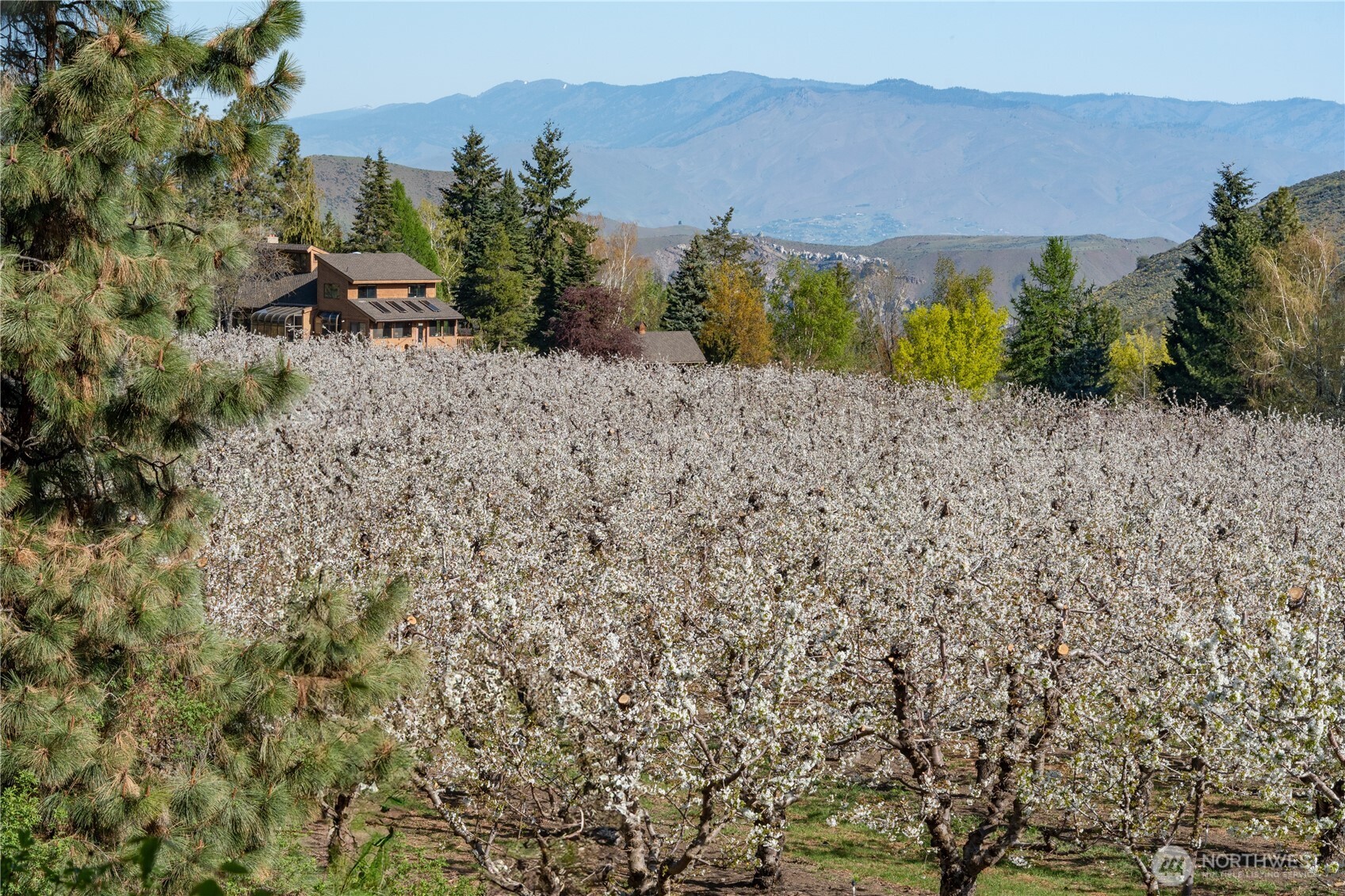 712 Moonlit Lane Wenatchee, WA 98801 - Photo 36 of 40