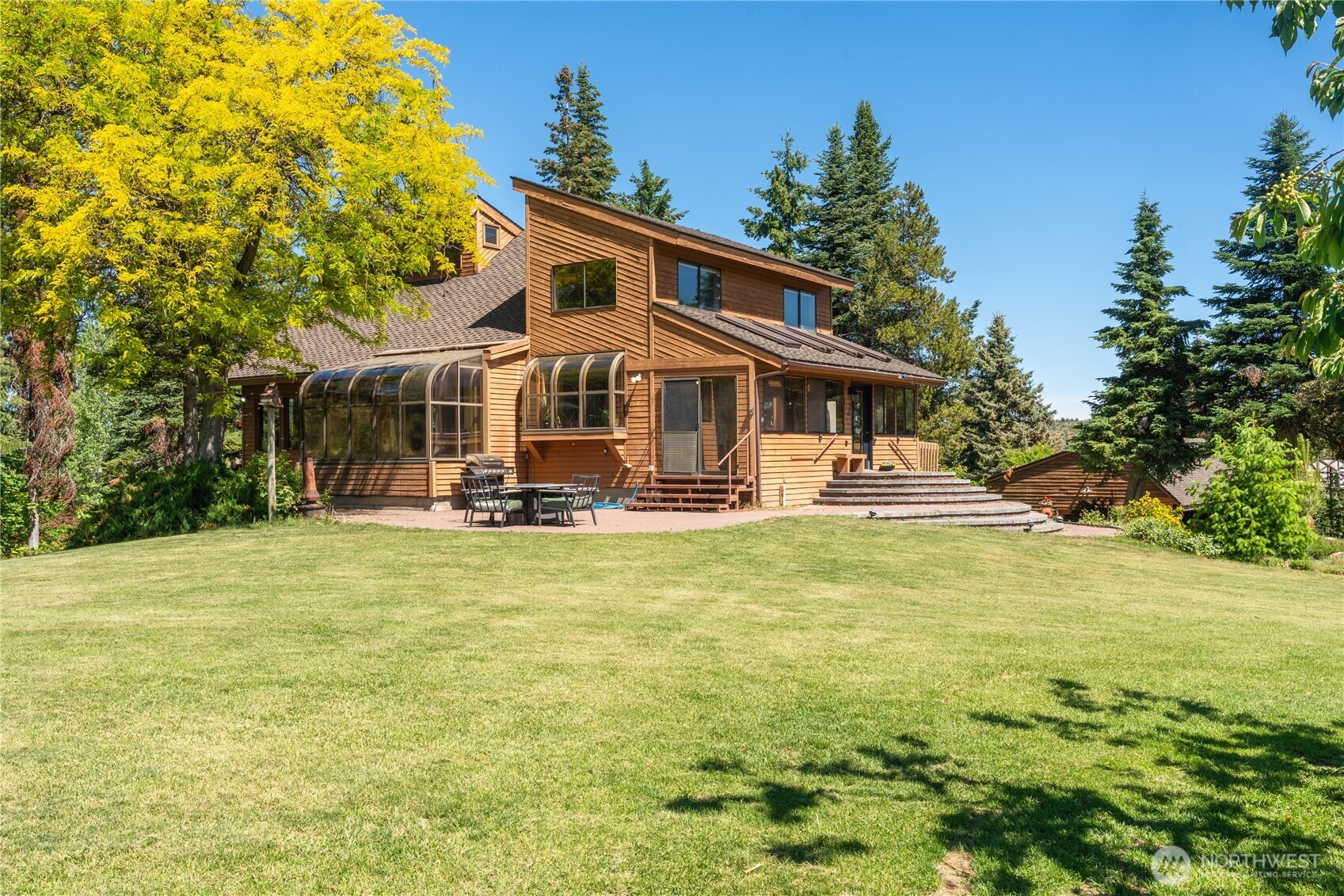 712 Moonlit Lane Wenatchee, WA 98801 - Photo 9 of 40