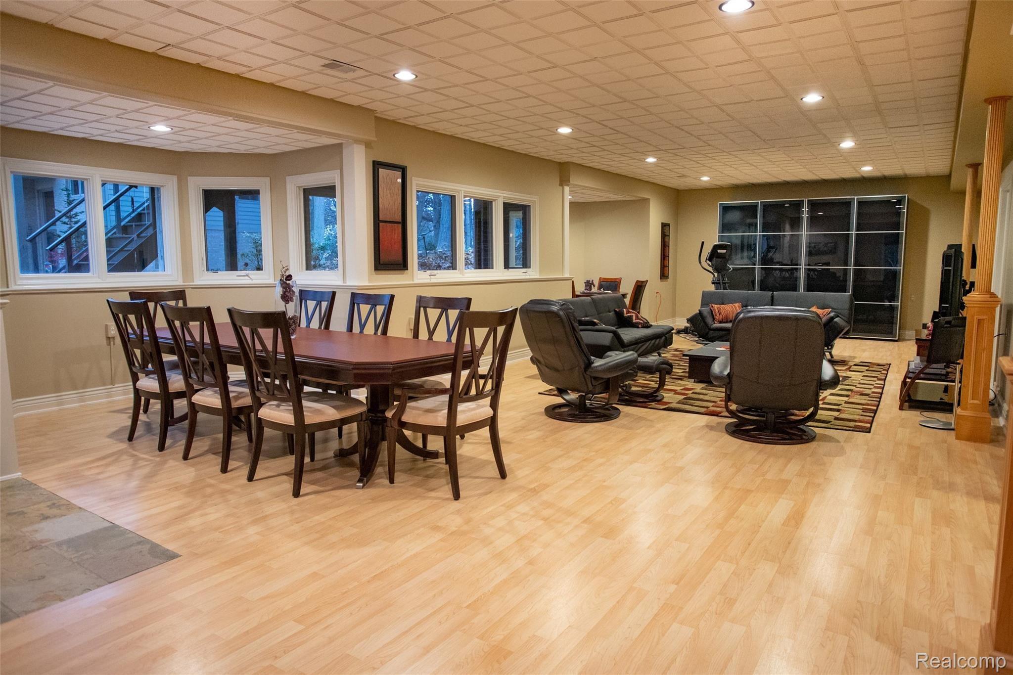 543 Bloomer Ridge Drive Rochester, MI 48307 - Photo 32 of 60 20191106-IMG_3302LR2019.b
