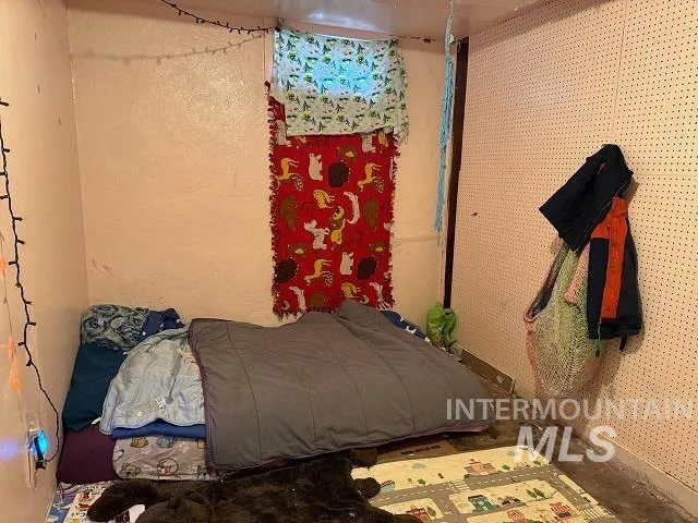 $239,000 | 111 Ehrgood Avenue, Nyssa, OR 97913