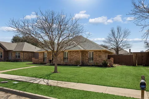 $375,000 | 2000 Espinosa Drive, Carrollton, TX 75010