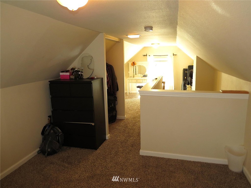 8406 John Dower Road Southwest Lakewood, WA 98499 - Photo 19 of 25 Gallery Image 19