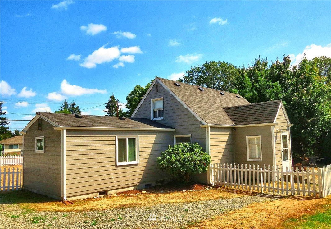 8406 John Dower Road Southwest Lakewood, WA 98499 - Photo 23 of 25 Gallery Image 23
