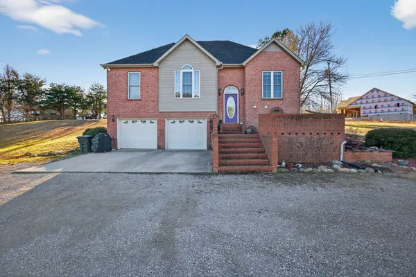 $354,998 | 409 Westwood Drive, Sparta, TN 38583