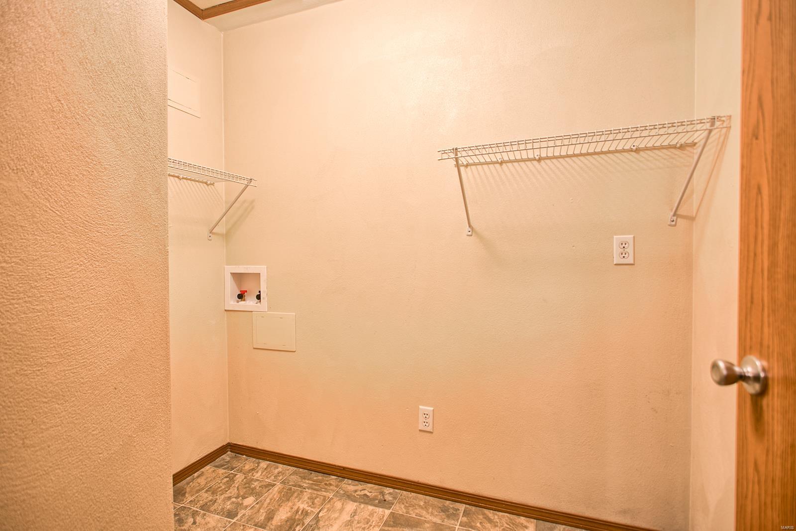 415 Riggin Road Troy, IL 62294 - Photo 14 of 23