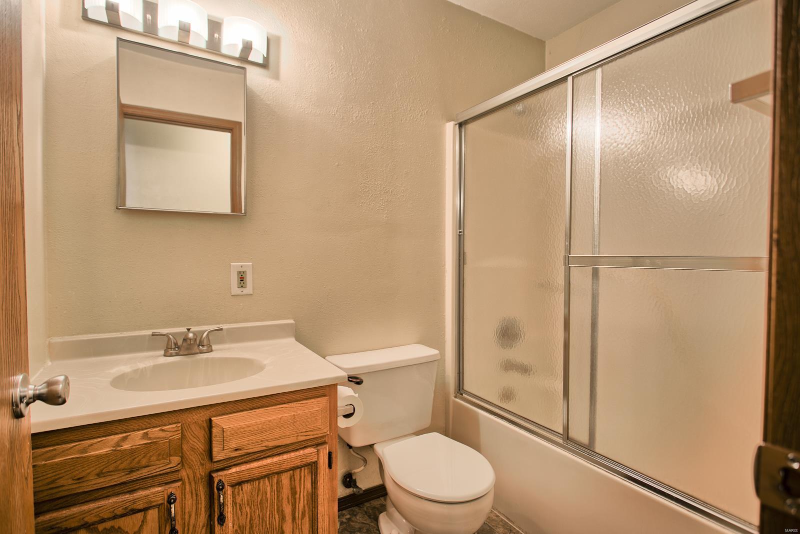 415 Riggin Road Troy, IL 62294 - Photo 15 of 23