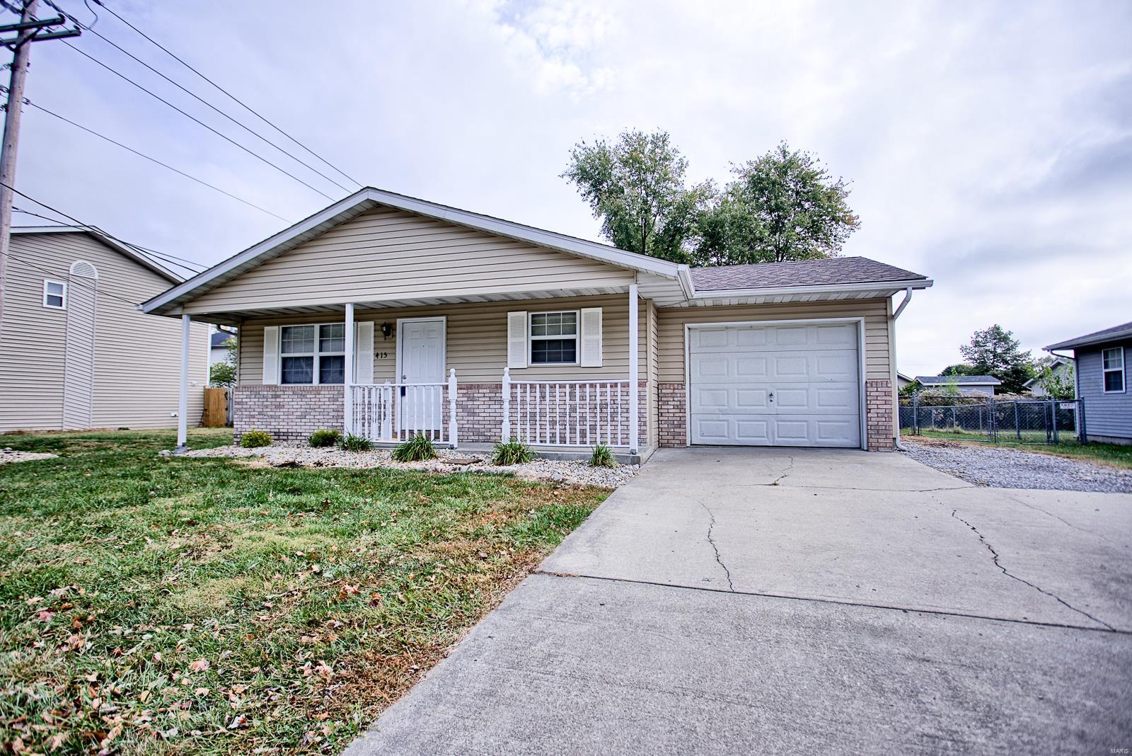 415 Riggin Road Troy, IL 62294 - Photo 18 of 23