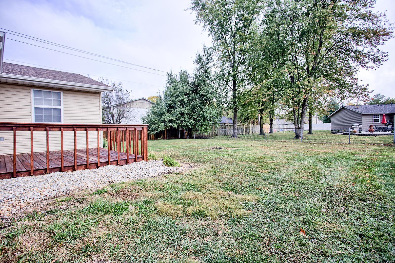 415 Riggin Road Troy, IL 62294 - Photo 21 of 23