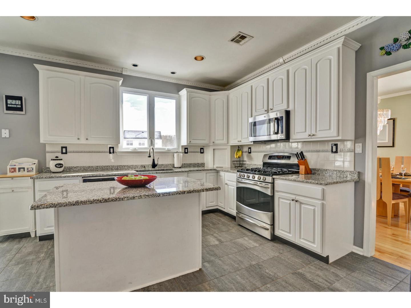 2 Pierce Road East Windsor, NJ 08520 - Photo 8 of 25 Kitchen