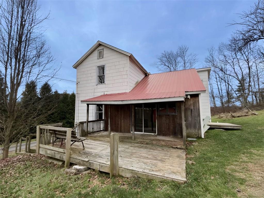 332 Ridge Road Beyer, PA 16211 - Photo 1 of 8