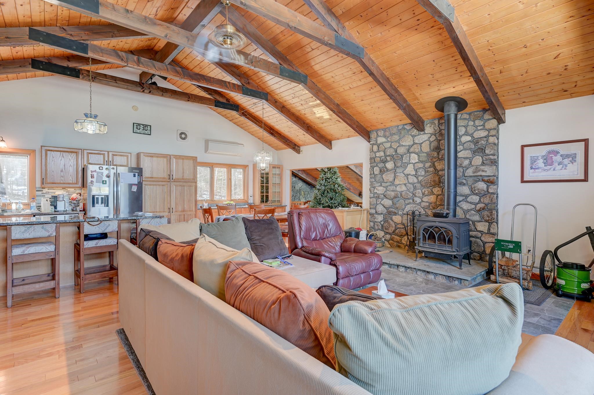 19 Munchen Place Intervale, NH 03845 - Photo 8 of 37