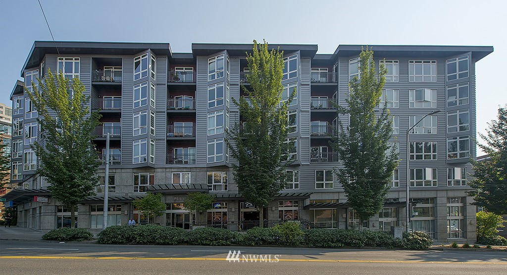 159 Denny Way, Unit 613 Seattle, WA 98109 - Photo 1 of 11