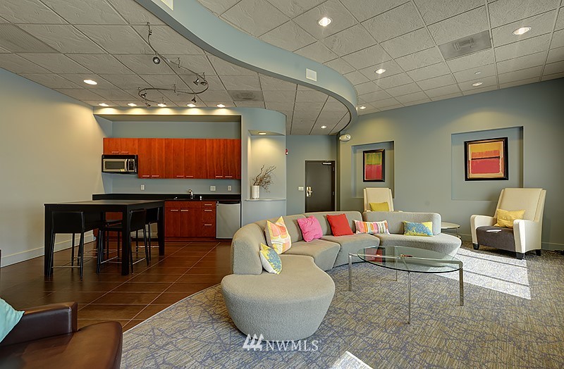 159 Denny Way, Unit 613 Seattle, WA 98109 - Photo 11 of 11