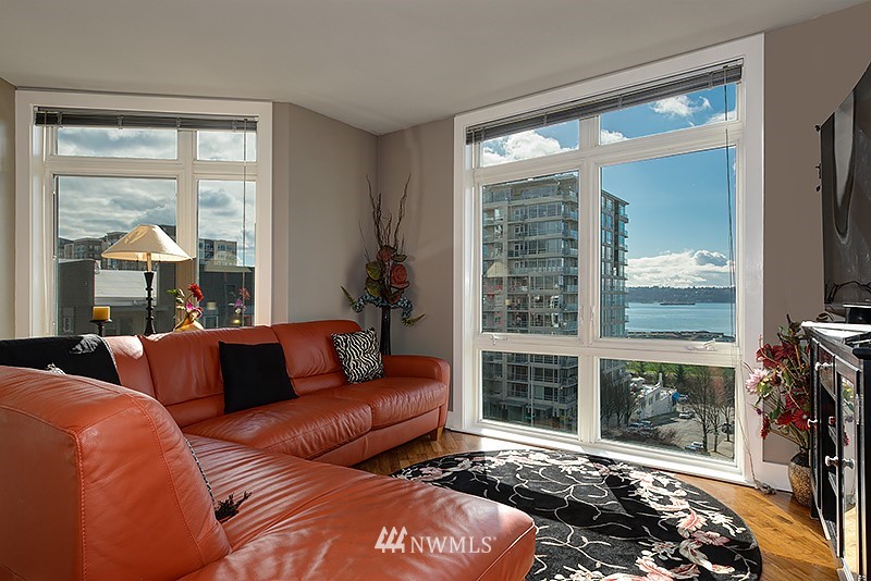 159 Denny Way, Unit 613 Seattle, WA 98109 - Photo 5 of 11