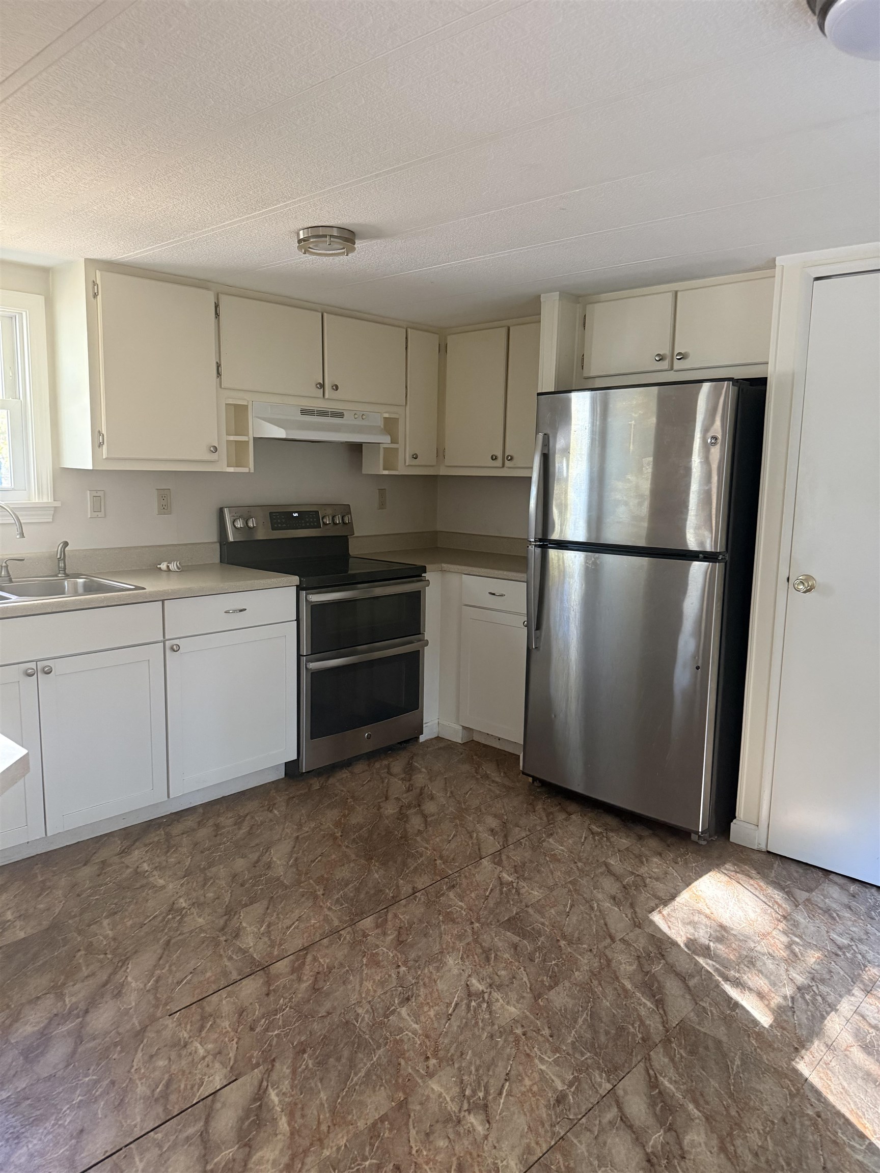 11 Stoneledge Road North Hampton, NH 03862 - Photo 7 of 11