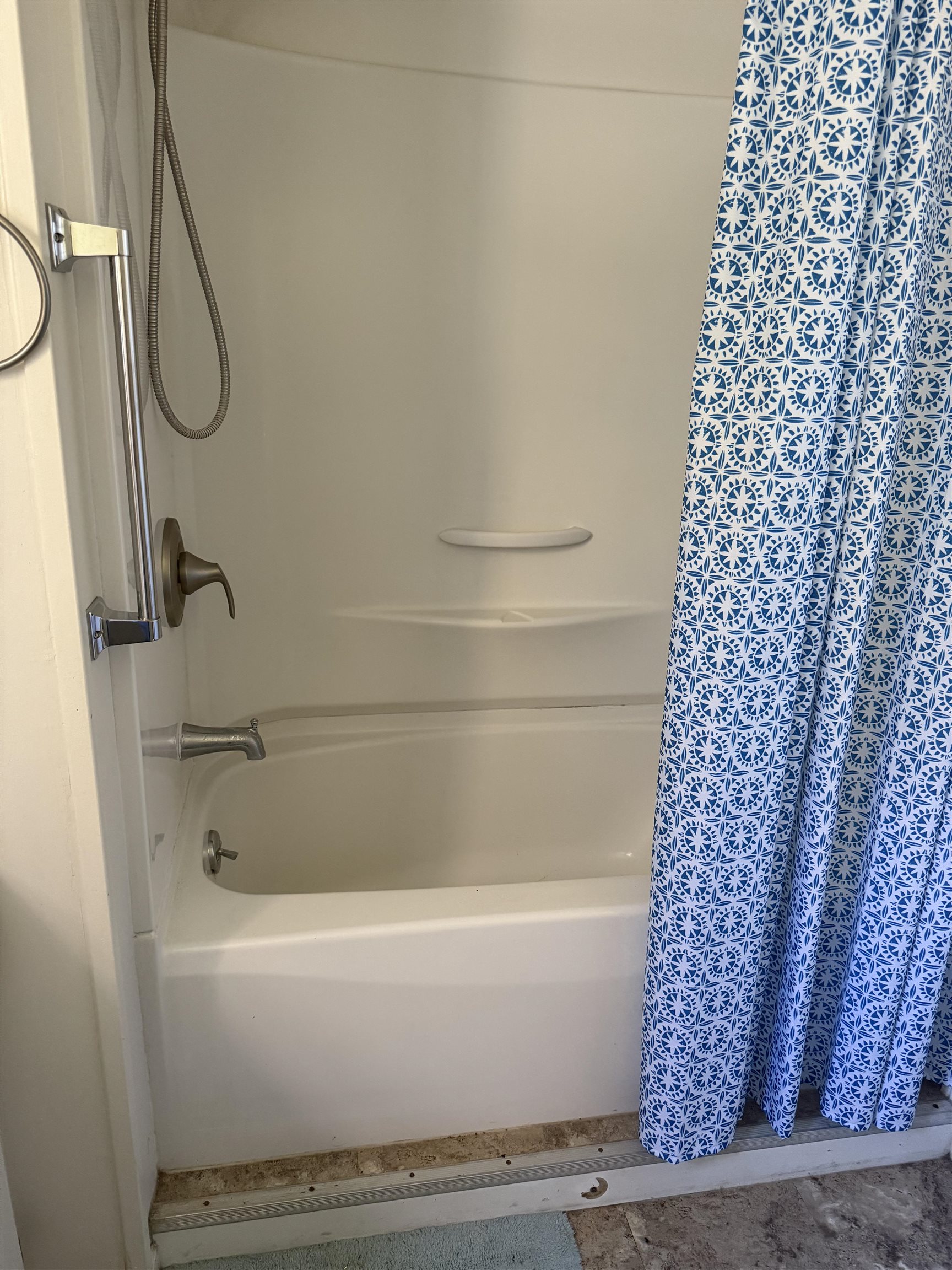 11 Stoneledge Road North Hampton, NH 03862 - Photo 9 of 11