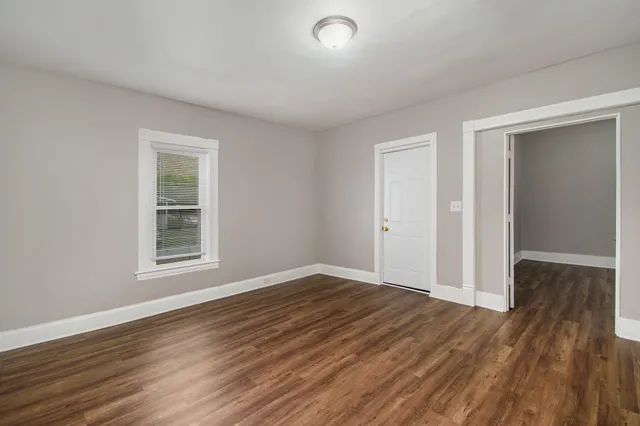 $329,000 | 429 Laurel Street Southwest, Grand Rapids, MI 49503