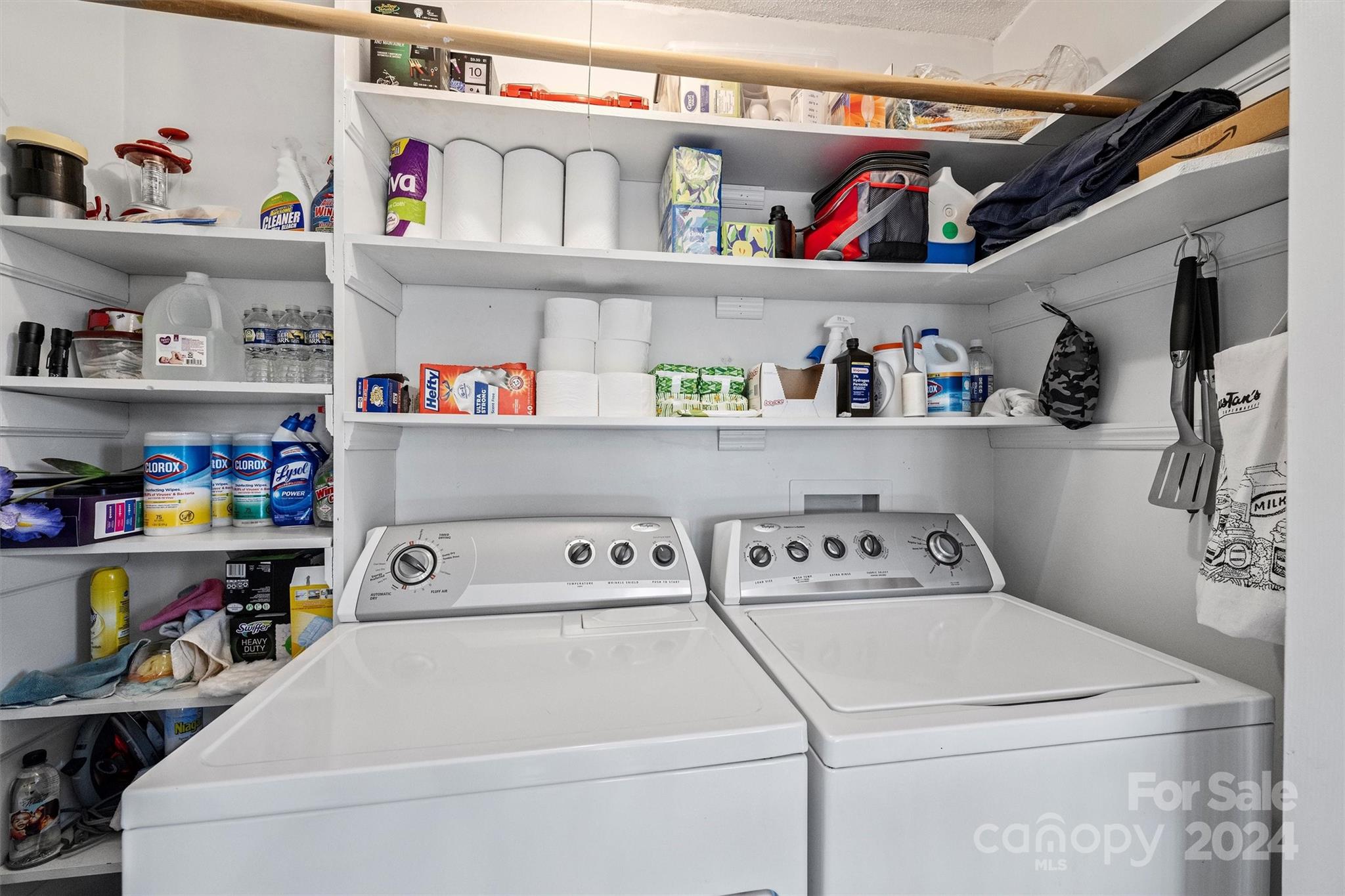 1190 Molokai Drive Tega Cay, SC 29708 - Photo 18 of 46 a utility room with washer and dryer