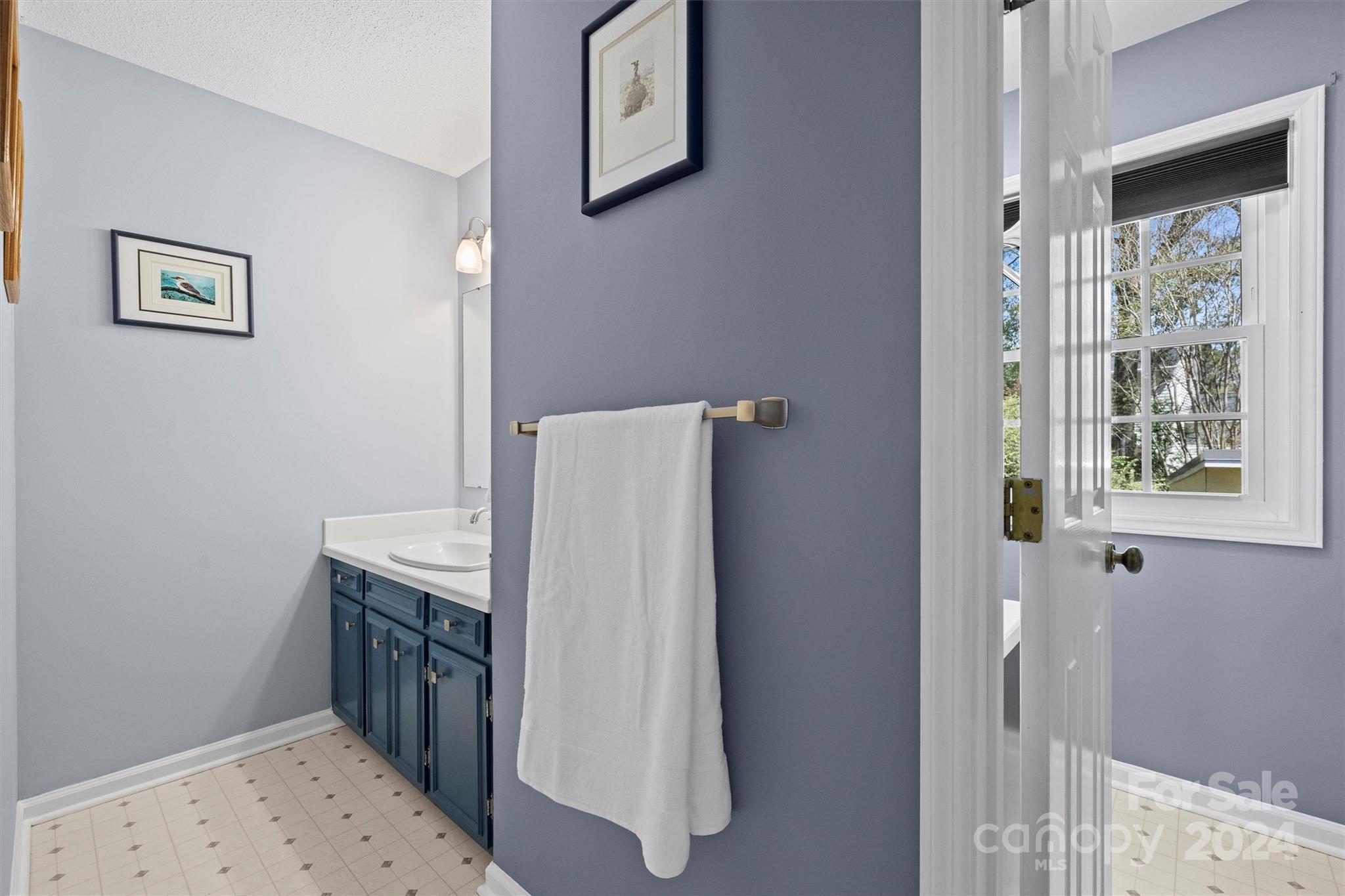 1190 Molokai Drive Tega Cay, SC 29708 - Photo 23 of 46 a utility room with dryer and washer