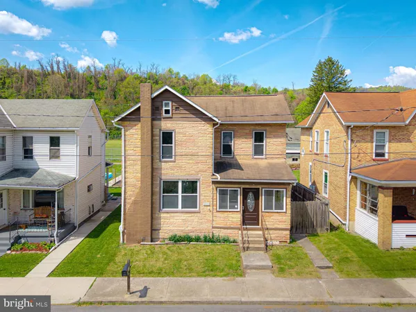 $140,000 | 2957 2nd Avenue, Hyndman, PA 15545