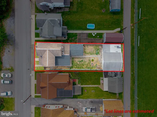 $140,000 | 2957 2nd Avenue, Hyndman, PA 15545