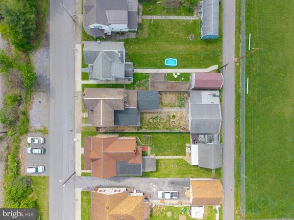 $140,000 | 2957 2nd Avenue, Hyndman, PA 15545