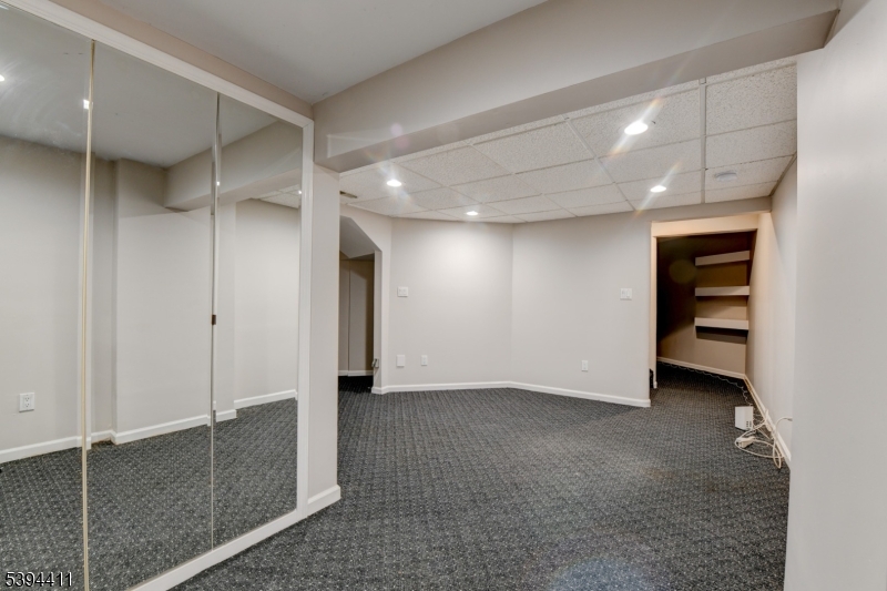 3702 Park Place Springfield, NJ 07081 - Photo 21 of 25