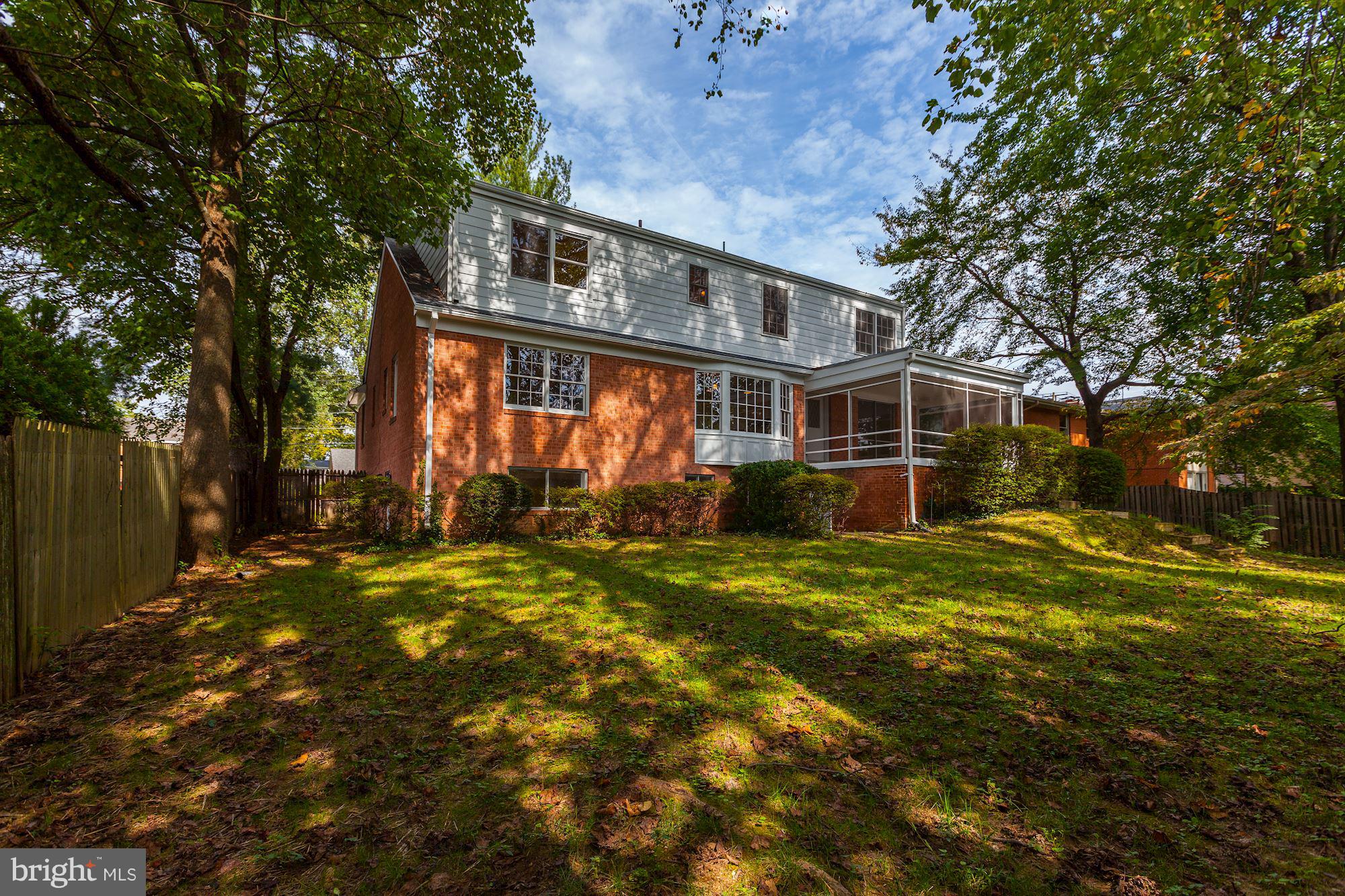 6216 Plainview Road Bethesda, MD 20817 - Photo 11 of 26 Yard