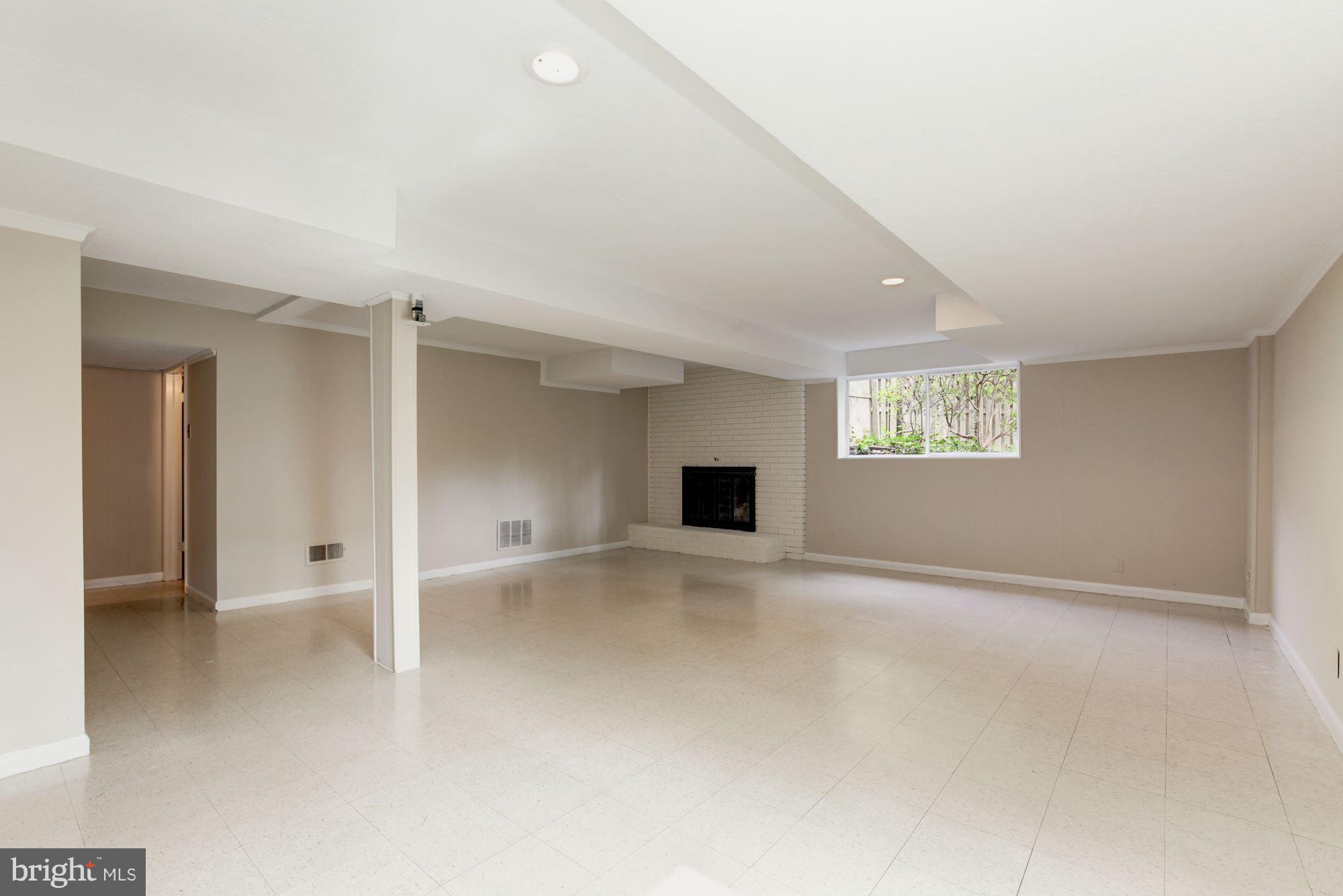 6216 Plainview Road Bethesda, MD 20817 - Photo 20 of 26 Basement