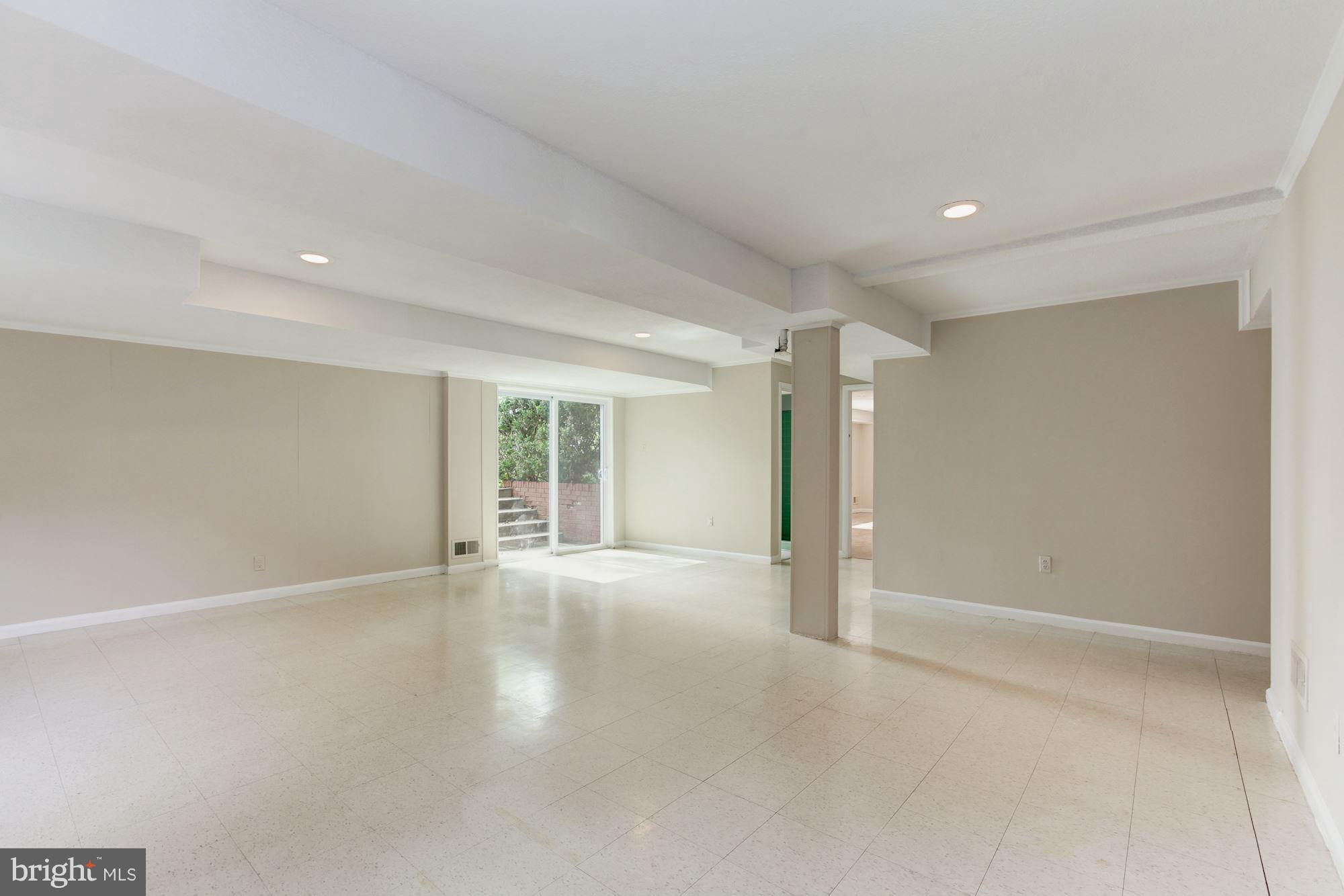 6216 Plainview Road Bethesda, MD 20817 - Photo 21 of 26 Basement