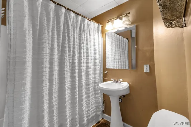 $134,900 | 210 Young Street, Tonawanda, NY 14150