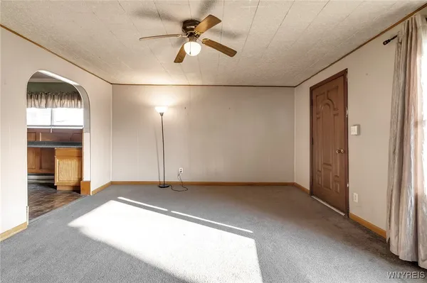 $124,900 | 210 Young Street, Tonawanda, NY 14150