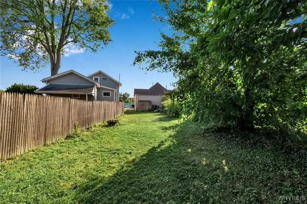 $124,900 | 210 Young Street, Tonawanda, NY 14150