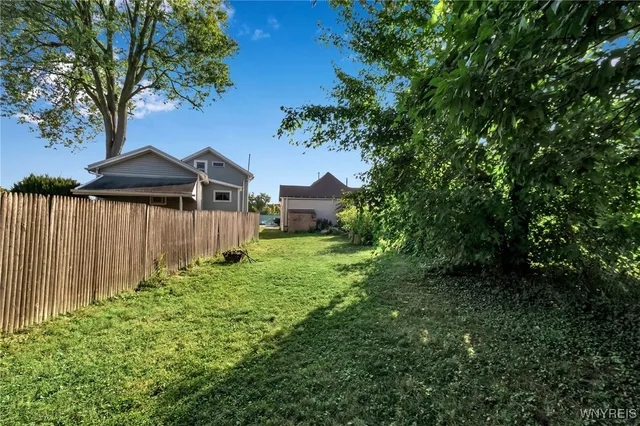 $134,900 | 210 Young Street, Tonawanda, NY 14150